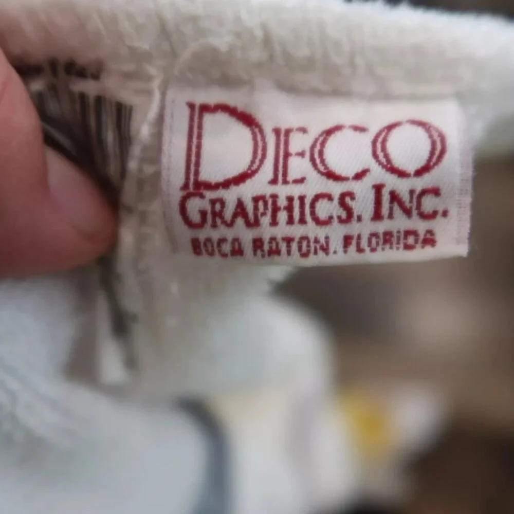 Mossant Hats by Leonardo Cappiello Beach Towel Deco Graphics Florida